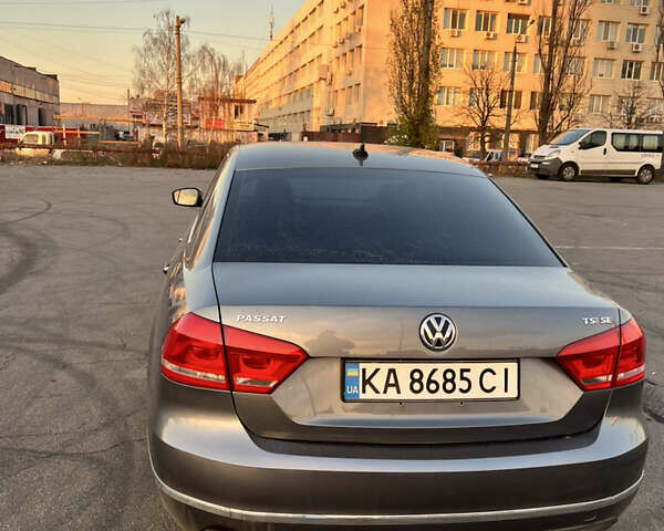 Сірий Фольксваген Пассат, об'ємом двигуна 1.78 л та пробігом 203 тис. км за 10000 $, фото 5 на Automoto.ua