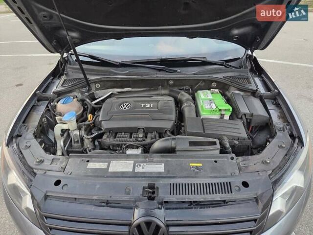 Серый Фольксваген Пассат, объемом двигателя 1.8 л и пробегом 285 тыс. км за 8500 $, фото 6 на Automoto.ua