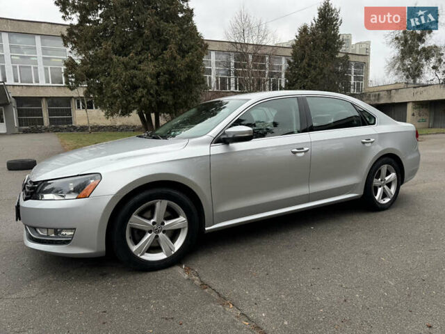 Сірий Фольксваген Пассат, об'ємом двигуна 1.8 л та пробігом 170 тис. км за 10000 $, фото 9 на Automoto.ua
