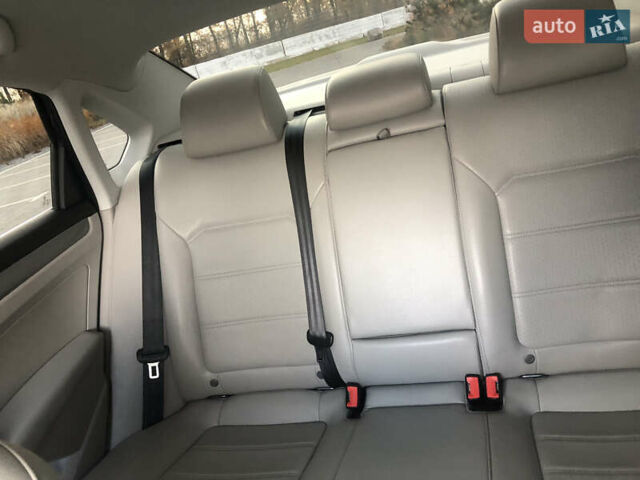 Серый Фольксваген Пассат, объемом двигателя 1.8 л и пробегом 202 тыс. км за 11500 $, фото 25 на Automoto.ua