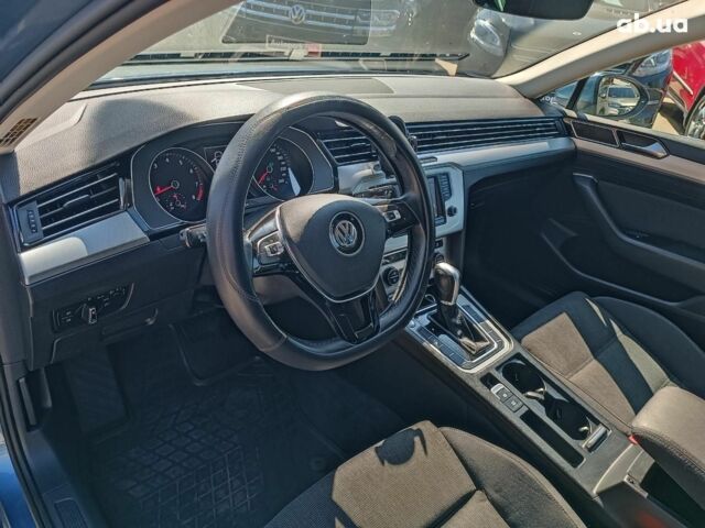 Серый Фольксваген Пассат, объемом двигателя 2.4 л и пробегом 96 тыс. км за 17440 $, фото 21 на Automoto.ua