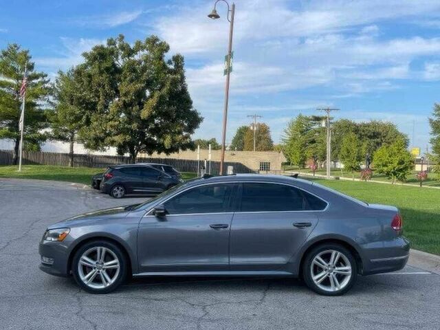 Сірий Фольксваген Пассат, об'ємом двигуна 2 л та пробігом 145 тис. км за 5700 $, фото 7 на Automoto.ua