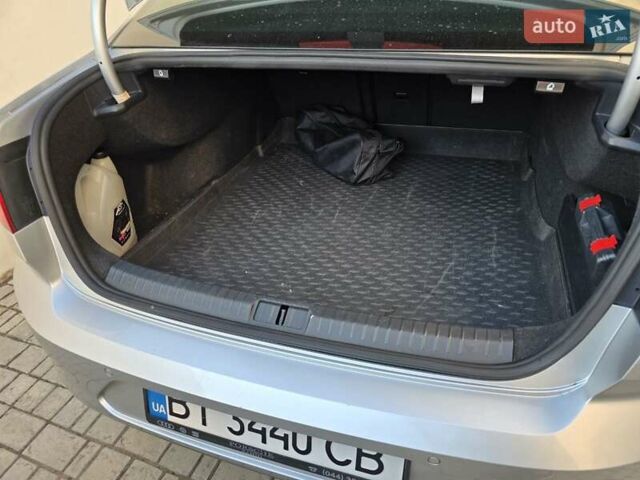 Сірий Фольксваген Пассат, об'ємом двигуна 1.78 л та пробігом 128 тис. км за 16900 $, фото 9 на Automoto.ua