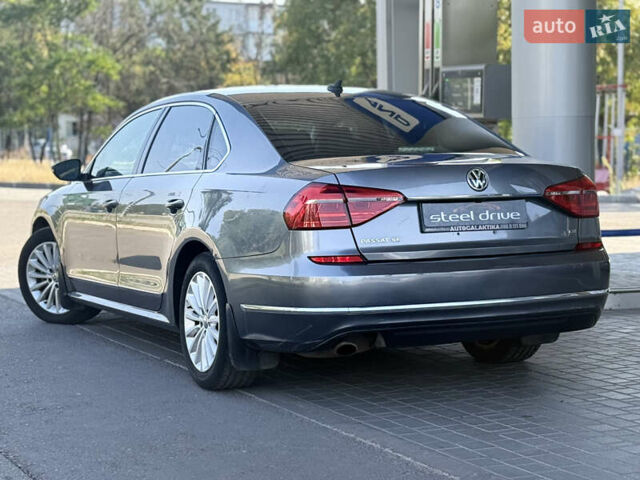 Сірий Фольксваген Пассат, об'ємом двигуна 1.8 л та пробігом 167 тис. км за 12499 $, фото 5 на Automoto.ua