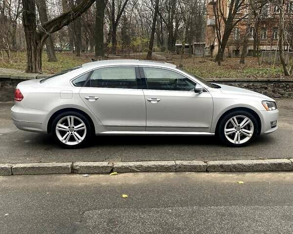 Серый Фольксваген Пассат, объемом двигателя 2 л и пробегом 52 тыс. км за 20000 $, фото 7 на Automoto.ua