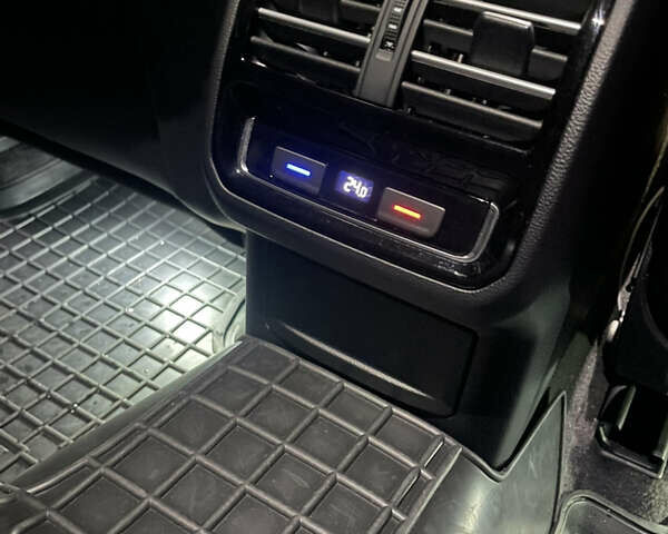 Серый Фольксваген Пассат, объемом двигателя 1.97 л и пробегом 190 тыс. км за 18700 $, фото 20 на Automoto.ua