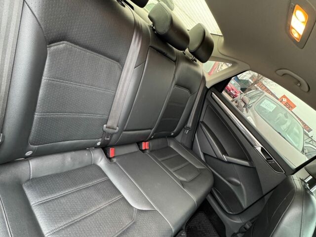 Серый Фольксваген Пассат, объемом двигателя 1.8 л и пробегом 173 тыс. км за 13250 $, фото 10 на Automoto.ua