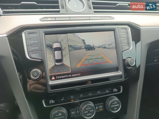 Серый Фольксваген Пассат, объемом двигателя 1.97 л и пробегом 290 тыс. км за 17500 $, фото 17 на Automoto.ua