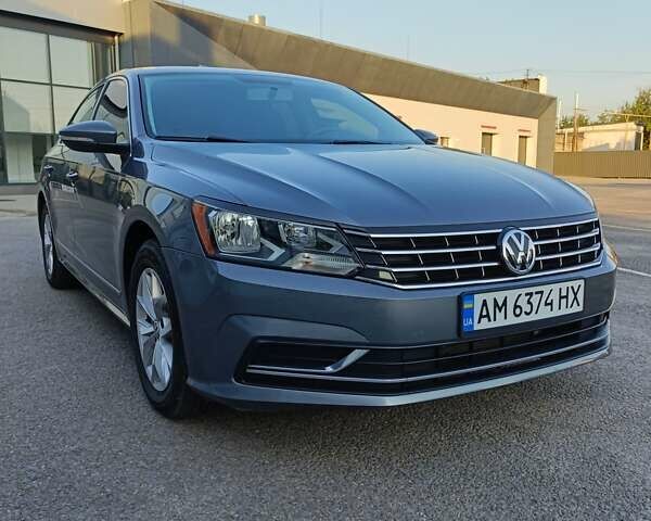 Фольксваген Пассат 2015 в Житомире на Automoto.ua Серый Фольксваген Пассат, объемом двигателя 1.8 л и пробегом 185 тыс. км за 11500 $, фото 17 на Automoto.ua