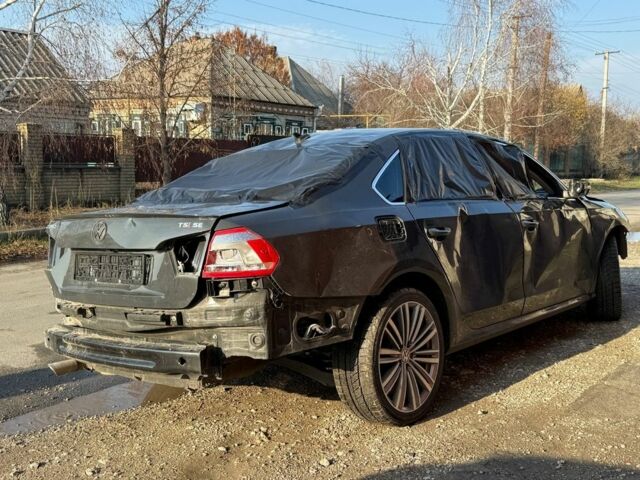 Серый Фольксваген Пассат, объемом двигателя 1.8 л и пробегом 82 тыс. км за 4200 $, фото 4 на Automoto.ua