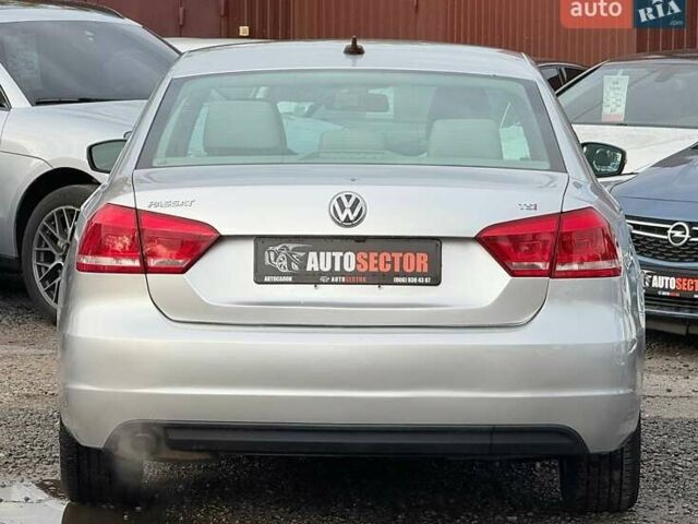 Сірий Фольксваген Пассат, об'ємом двигуна 1.8 л та пробігом 135 тис. км за 12000 $, фото 8 на Automoto.ua