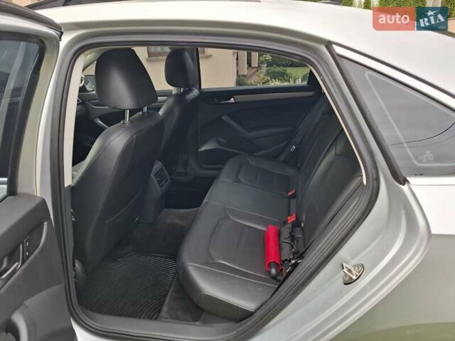 Сірий Фольксваген Пассат, об'ємом двигуна 0 л та пробігом 131 тис. км за 14300 $, фото 10 на Automoto.ua