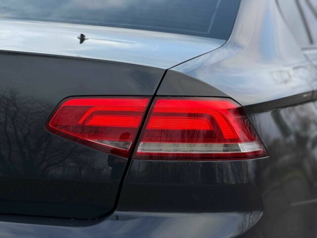 Серый Фольксваген Пассат, объемом двигателя 2 л и пробегом 257 тыс. км за 16900 $, фото 8 на Automoto.ua