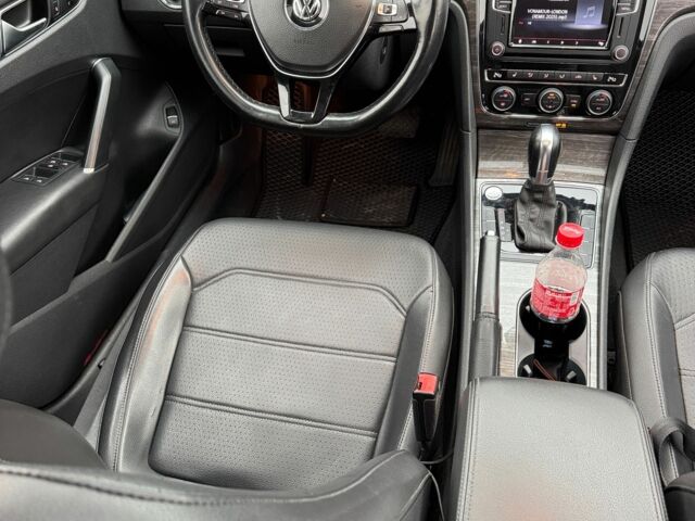 Серый Фольксваген Пассат, объемом двигателя 1.8 л и пробегом 173 тыс. км за 13250 $, фото 13 на Automoto.ua