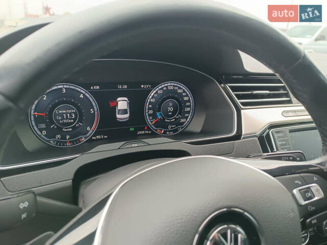 Серый Фольксваген Пассат, объемом двигателя 1.97 л и пробегом 290 тыс. км за 17500 $, фото 14 на Automoto.ua