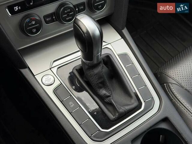 Сірий Фольксваген Пассат, об'ємом двигуна 1.97 л та пробігом 257 тис. км за 16900 $, фото 57 на Automoto.ua