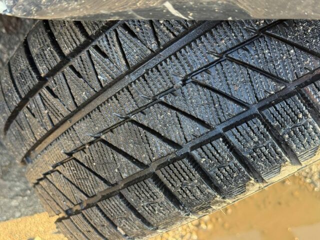 Серый Фольксваген Пассат, объемом двигателя 1.8 л и пробегом 82 тыс. км за 4200 $, фото 8 на Automoto.ua