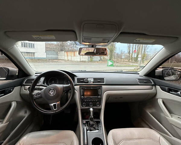 Серый Фольксваген Пассат, объемом двигателя 1.8 л и пробегом 184 тыс. км за 8800 $, фото 11 на Automoto.ua