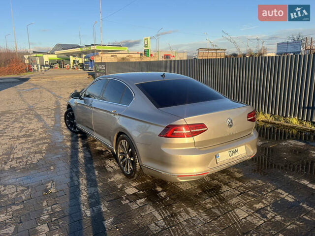 Сірий Фольксваген Пассат, об'ємом двигуна 2 л та пробігом 304 тис. км за 15300 $, фото 3 на Automoto.ua