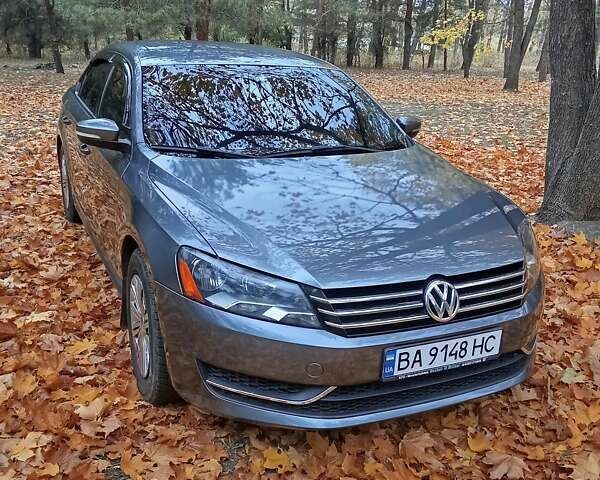 Серый Фольксваген Пассат, объемом двигателя 1.8 л и пробегом 250 тыс. км за 10700 $, фото 4 на Automoto.ua