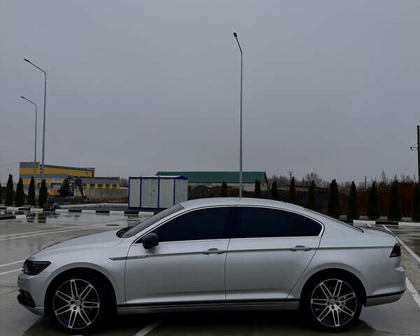 Серый Фольксваген Пассат, объемом двигателя 2 л и пробегом 310 тыс. км за 16100 $, фото 4 на Automoto.ua