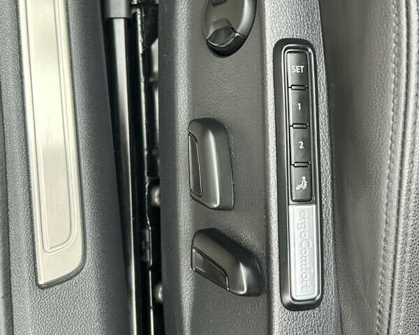 Сірий Фольксваген Пассат, об'ємом двигуна 1.8 л та пробігом 190 тис. км за 15500 $, фото 7 на Automoto.ua