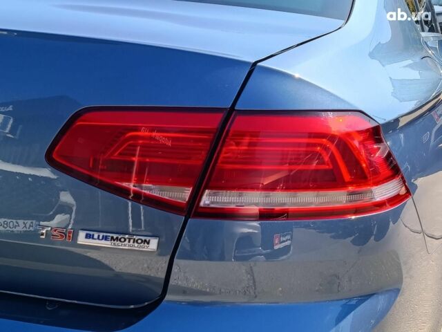 Серый Фольксваген Пассат, объемом двигателя 2.4 л и пробегом 96 тыс. км за 17440 $, фото 8 на Automoto.ua