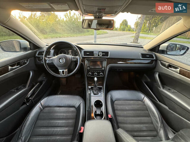 Серый Фольксваген Пассат, объемом двигателя 1.97 л и пробегом 160 тыс. км за 14500 $, фото 4 на Automoto.ua