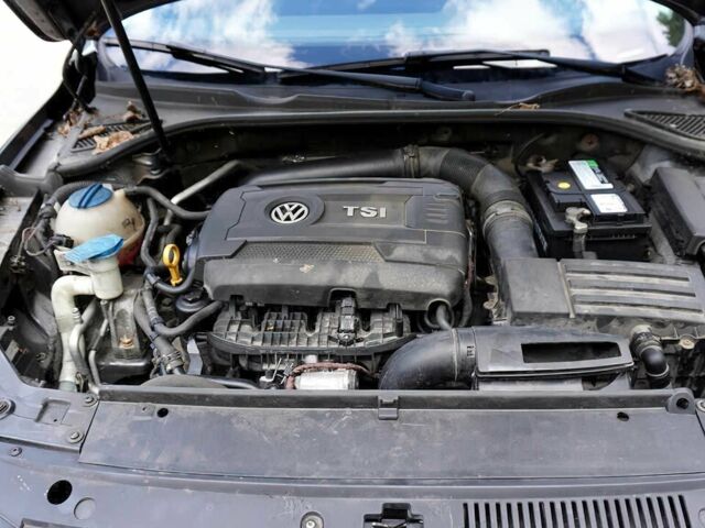 Серый Фольксваген Пассат, объемом двигателя 1.8 л и пробегом 77 тыс. км за 5300 $, фото 11 на Automoto.ua