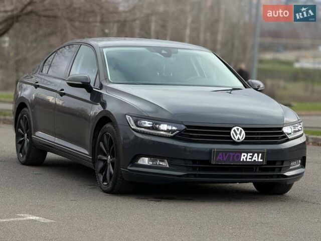 Сірий Фольксваген Пассат, об'ємом двигуна 1.97 л та пробігом 257 тис. км за 16900 $, фото 8 на Automoto.ua