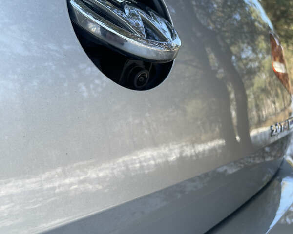 Серый Фольксваген Пассат, объемом двигателя 1.97 л и пробегом 190 тыс. км за 18700 $, фото 28 на Automoto.ua