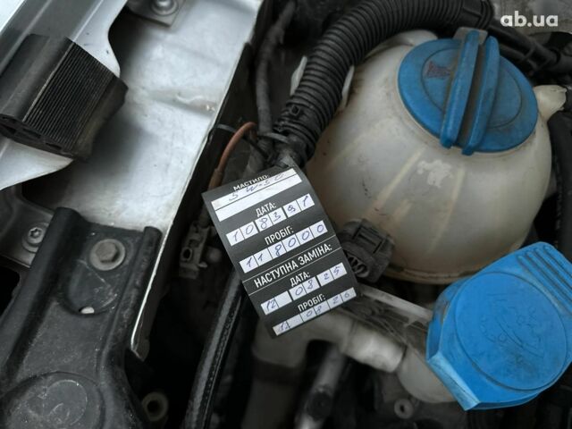 Серый Фольксваген Пассат, объемом двигателя 1.8 л и пробегом 109 тыс. км за 13490 $, фото 26 на Automoto.ua