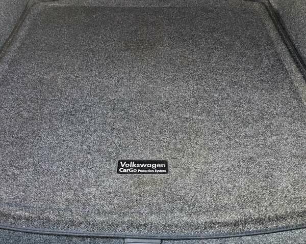 Серый Фольксваген Пассат, объемом двигателя 0 л и пробегом 123 тыс. км за 14500 $, фото 1 на Automoto.ua