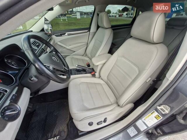Фольксваген Пассат 2016 в Кременчуге на Automoto.ua Серый Фольксваген Пассат, объемом двигателя 1.8 л и пробегом 176 тыс. км за 12800 $, фото 9 на Automoto.ua