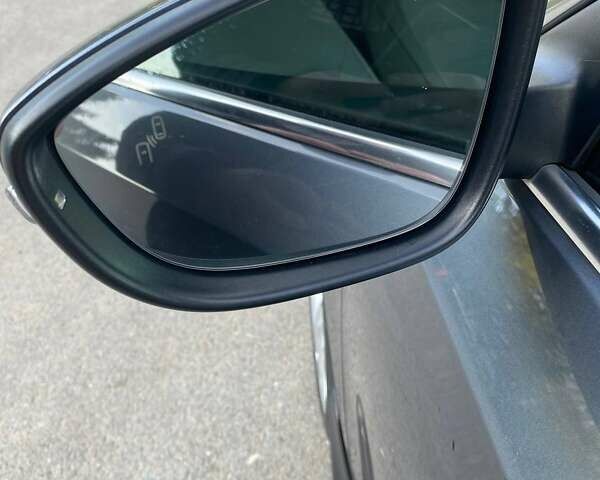 Серый Фольксваген Пассат, объемом двигателя 1.8 л и пробегом 185 тыс. км за 14800 $, фото 10 на Automoto.ua