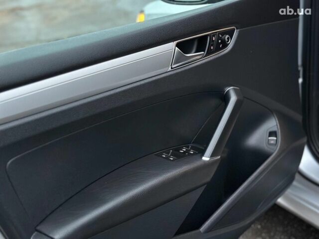 Серый Фольксваген Пассат, объемом двигателя 1.8 л и пробегом 109 тыс. км за 13490 $, фото 27 на Automoto.ua