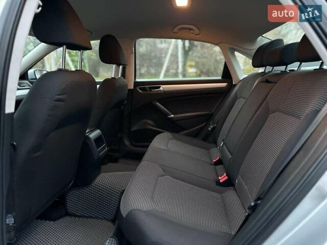 Серый Фольксваген Пассат, объемом двигателя 1.8 л и пробегом 109 тыс. км за 13490 $, фото 12 на Automoto.ua