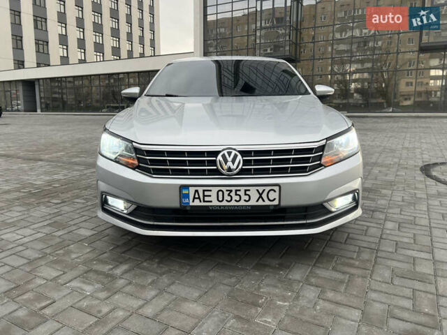 Сірий Фольксваген Пассат, об'ємом двигуна 1.8 л та пробігом 160 тис. км за 12200 $, фото 1 на Automoto.ua