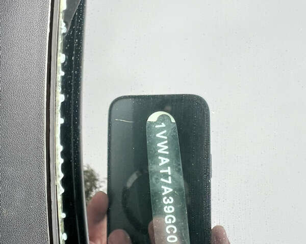 Серый Фольксваген Пассат, объемом двигателя 1.8 л и пробегом 137 тыс. км за 12599 $, фото 66 на Automoto.ua