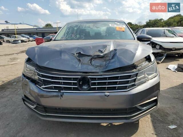 Серый Фольксваген Пассат, объемом двигателя 1.8 л и пробегом 126 тыс. км за 2300 $, фото 4 на Automoto.ua