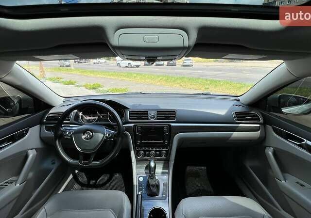 Сірий Фольксваген Пассат, об'ємом двигуна 1.8 л та пробігом 201 тис. км за 12500 $, фото 26 на Automoto.ua