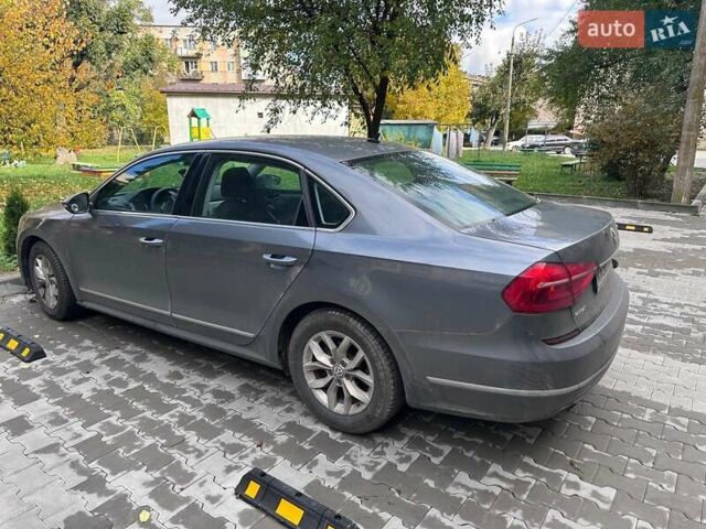 Серый Фольксваген Пассат, объемом двигателя 1.8 л и пробегом 104 тыс. км за 12000 $, фото 3 на Automoto.ua