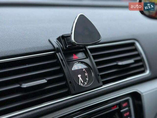 Серый Фольксваген Пассат, объемом двигателя 1.8 л и пробегом 109 тыс. км за 13490 $, фото 36 на Automoto.ua