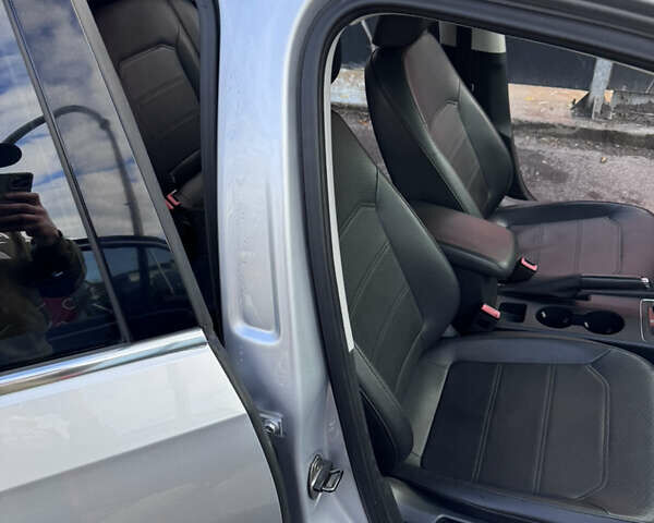 Фольксваген Пассат 2016 в Киеве на Automoto.ua Серый Фольксваген Пассат, объемом двигателя 1.8 л и пробегом 153 тыс. км за 15200 $, фото 38 на Automoto.ua