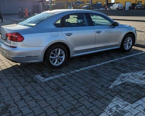 Серый Фольксваген Пассат, объемом двигателя 0 л и пробегом 123 тыс. км за 14500 $, фото 13 на Automoto.ua