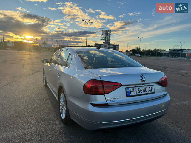 Серый Фольксваген Пассат, объемом двигателя 1.8 л и пробегом 177 тыс. км за 12000 $, фото 14 на Automoto.ua