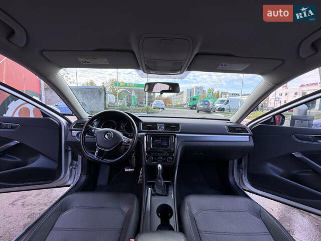 Фольксваген Пассат 2016 в Киеве на Automoto.ua Серый Фольксваген Пассат, объемом двигателя 1.8 л и пробегом 153 тыс. км за 15200 $, фото 54 на Automoto.ua