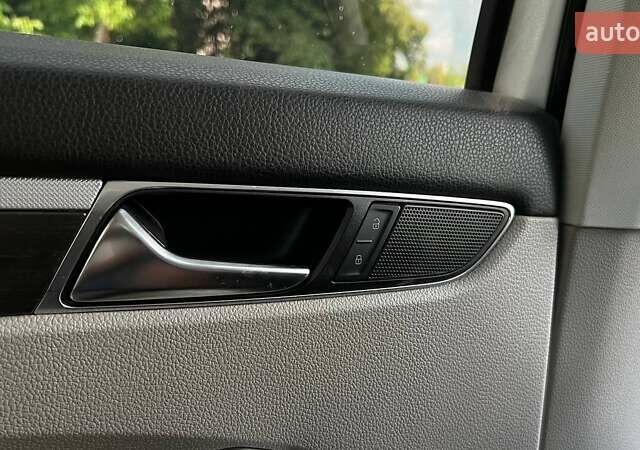 Сірий Фольксваген Пассат, об'ємом двигуна 1.8 л та пробігом 201 тис. км за 12500 $, фото 28 на Automoto.ua