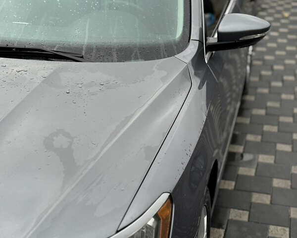 Серый Фольксваген Пассат, объемом двигателя 1.8 л и пробегом 138 тыс. км за 12500 $, фото 11 на Automoto.ua