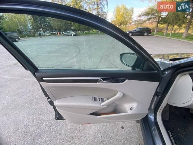 Сірий Фольксваген Пассат, об'ємом двигуна 1.8 л та пробігом 185 тис. км за 14500 $, фото 22 на Automoto.ua